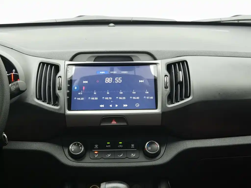 Kia Sportage 2013 — фото 12