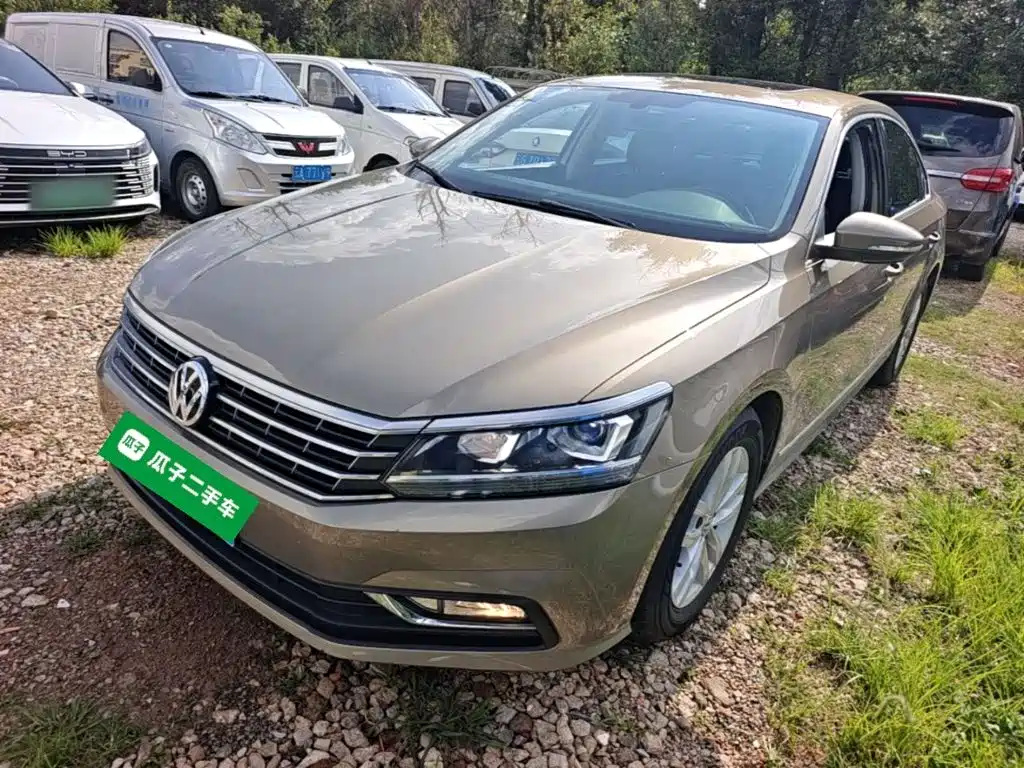 Volkswagen Passat 2017 — фото 2