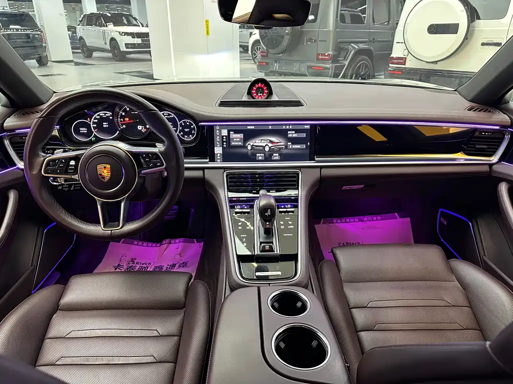 Porsche Panamera 2018 — фото 14