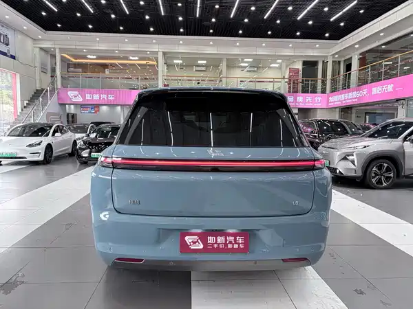 Li Auto L8 2023