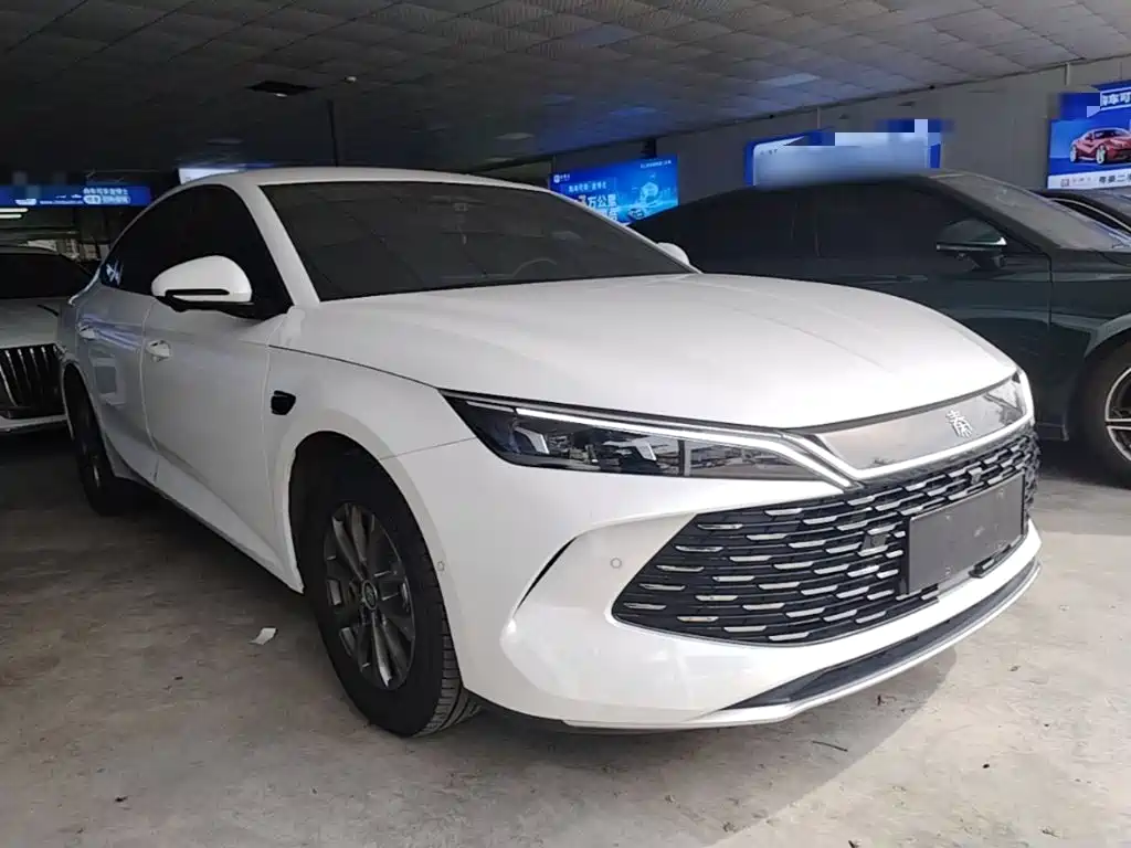 BYD Qin L 2025 — фото 4