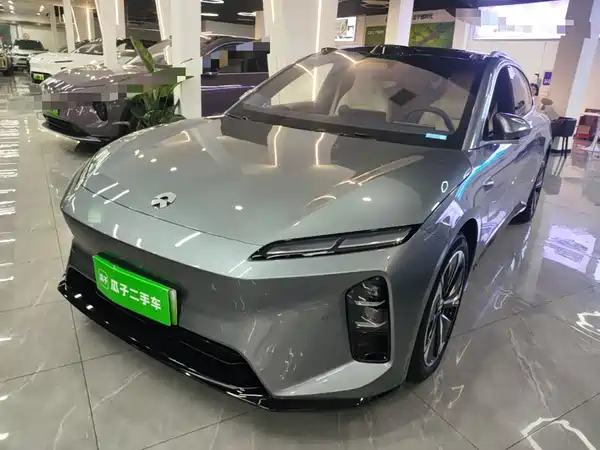 NIO ET5T 2025
