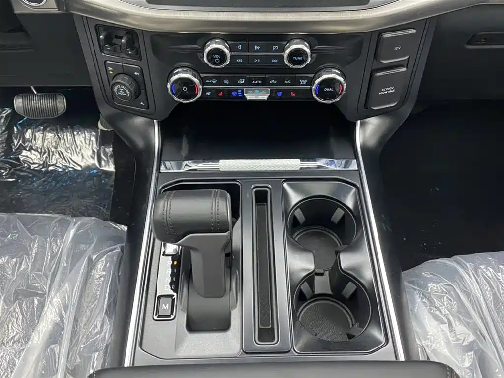 Ford F-150 Raptor — фото 22