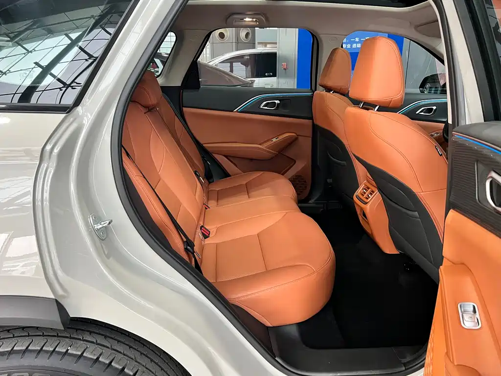 Haval Xiaolong MAX 2025 — фото 12