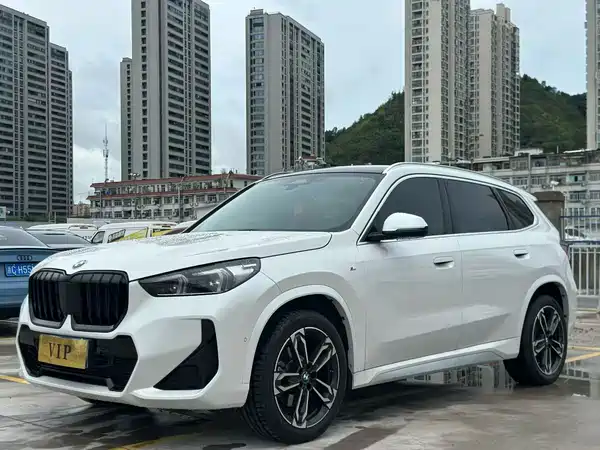 BMW X1 2024