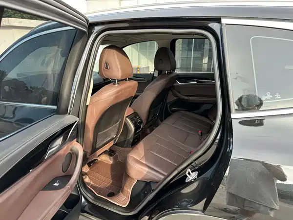 BMW X3 2021