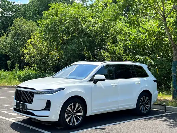 Li Auto ONE 2021