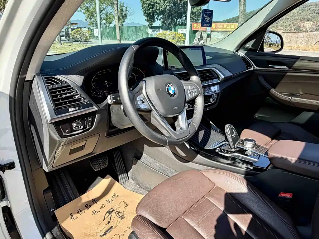 BMW X3 2020 — фото 11
