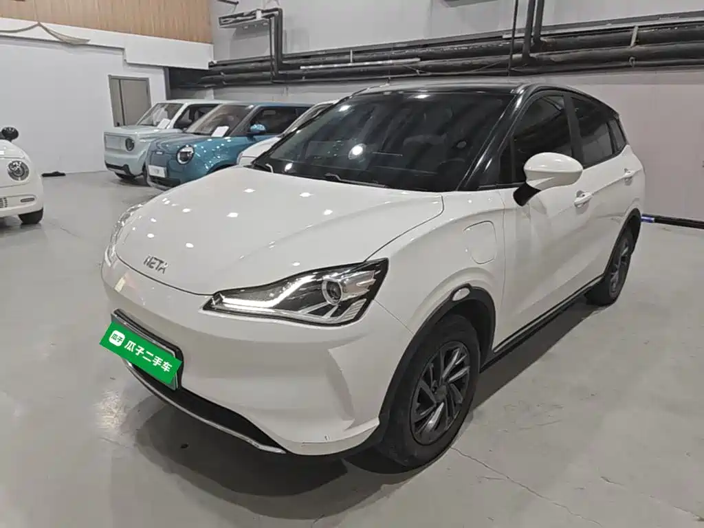 Neta V 2022