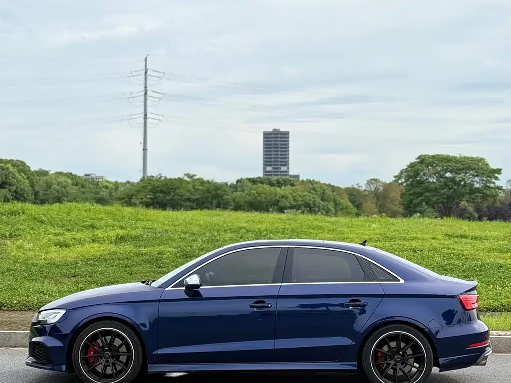 Audi S3 2019 — фото 6