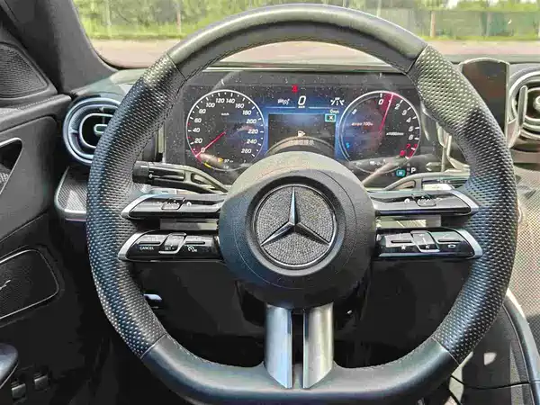 Mercedes-Benz C-Class New Energy 2023
