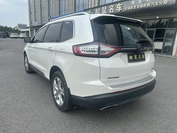 Ford Edge 2015