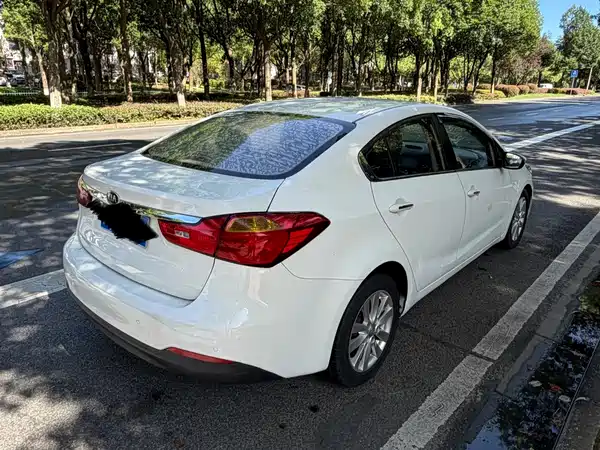 Kia K3 2014