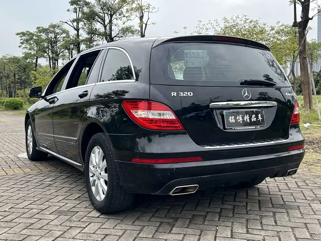 Mercedes-Benz R-Class 2016 — фото 4