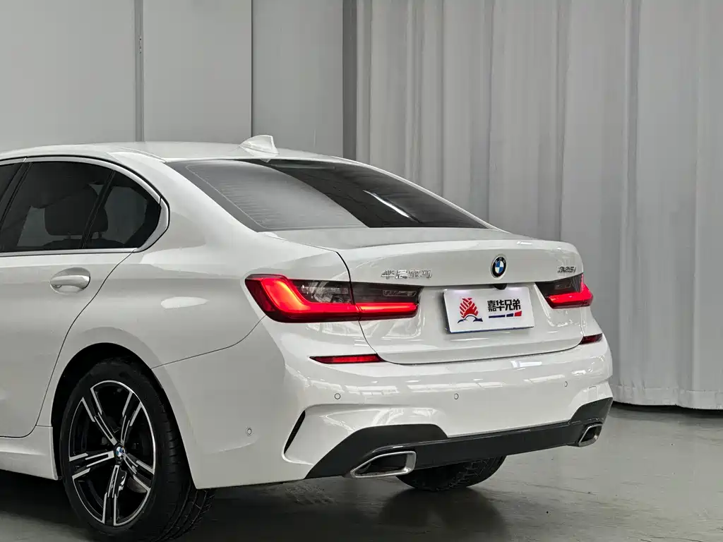 BMW 3 Series 2021 — фото 12