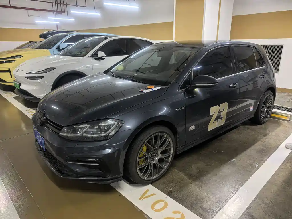 Volkswagen Golf 2020