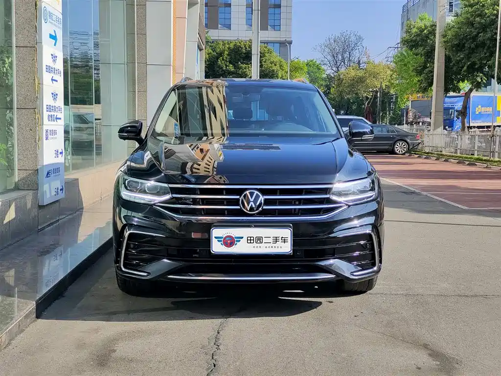 Volkswagen Tiguan L 2025 — фото 2