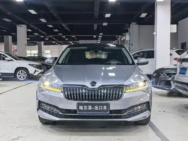 Skoda Superb 2023