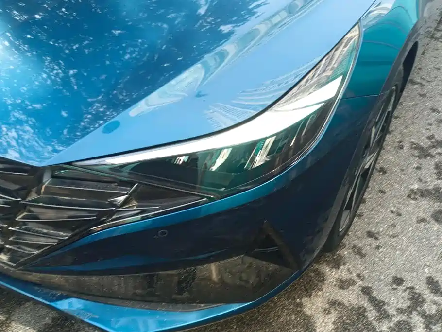 Hyundai Elantra 2021