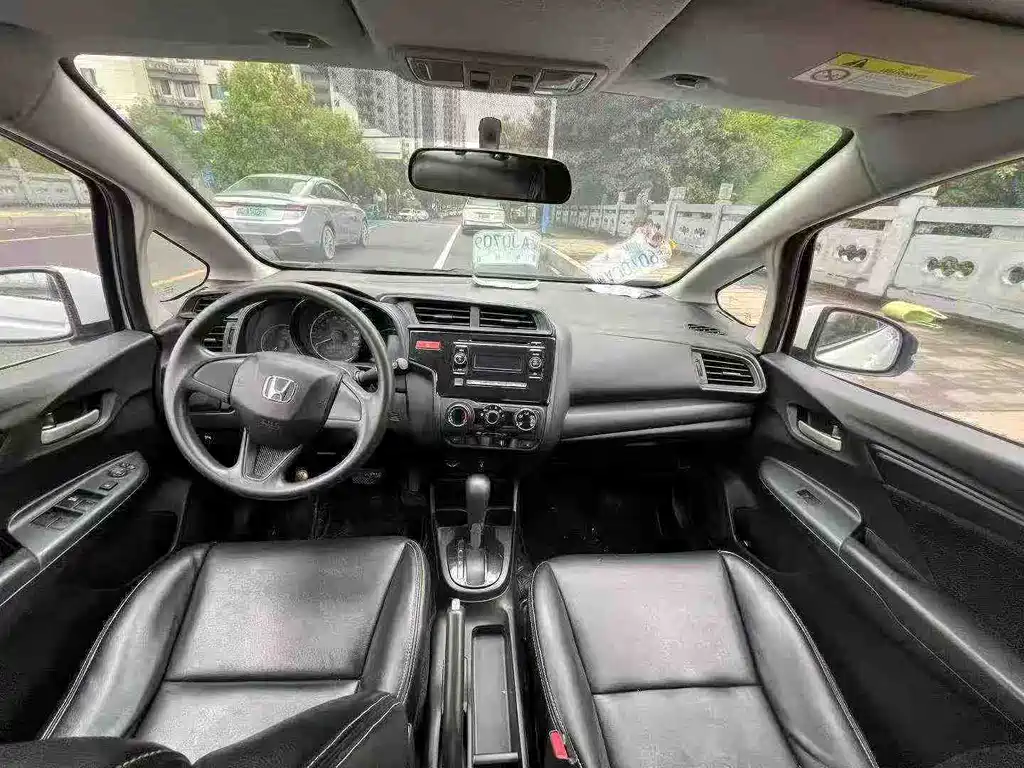 Honda Fit 2015
