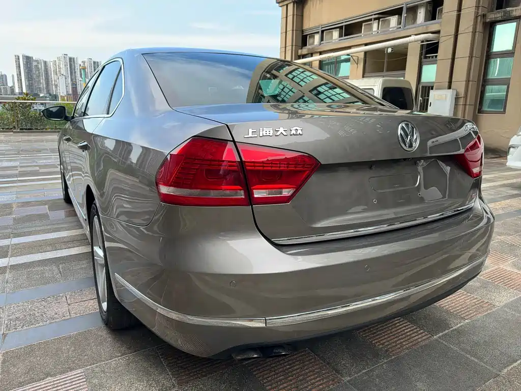 Volkswagen Passat 2014