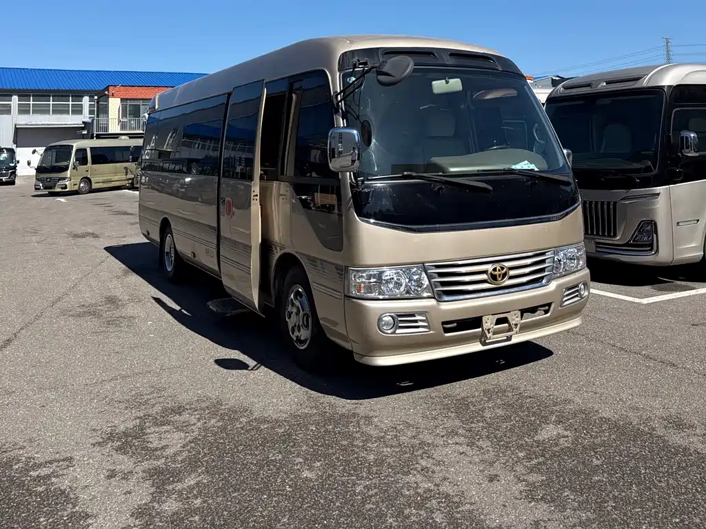 Toyota Coaster 2019 — фото 3