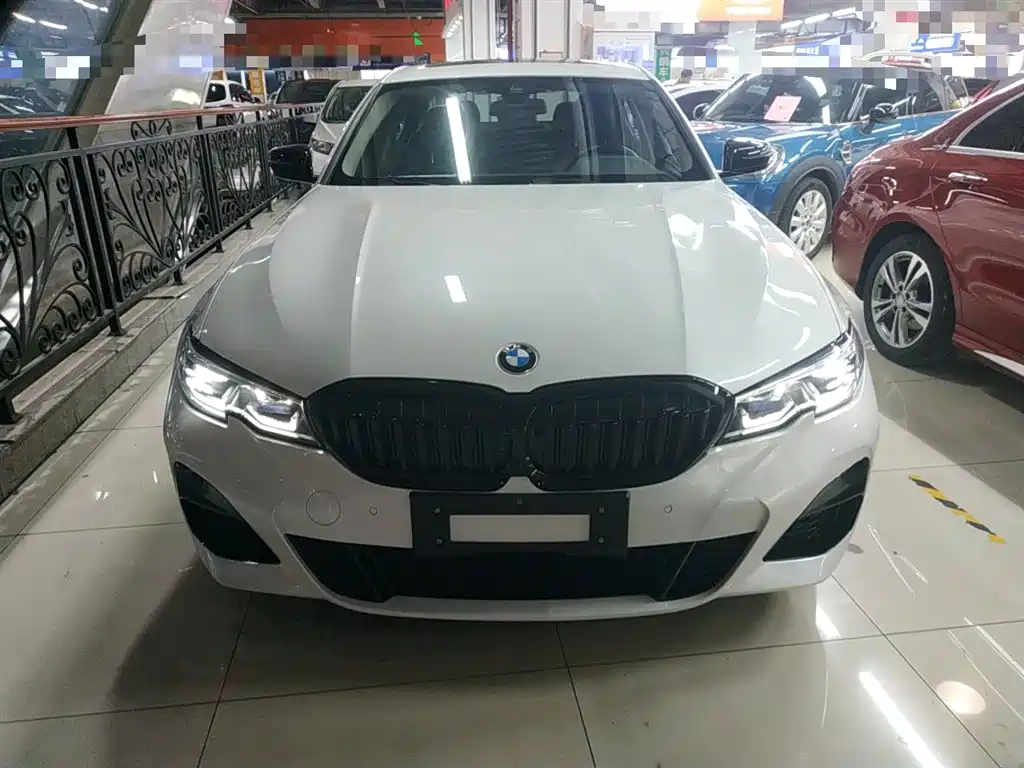 BMW 3 Series 2021