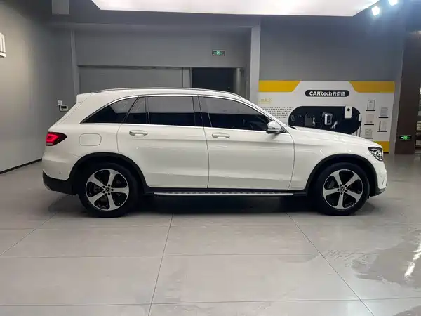 Mercedes-Benz GLC 2022