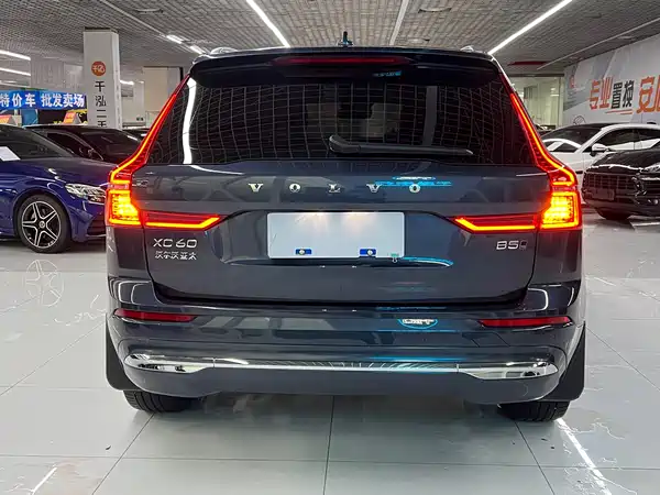 Volvo XC60 2021