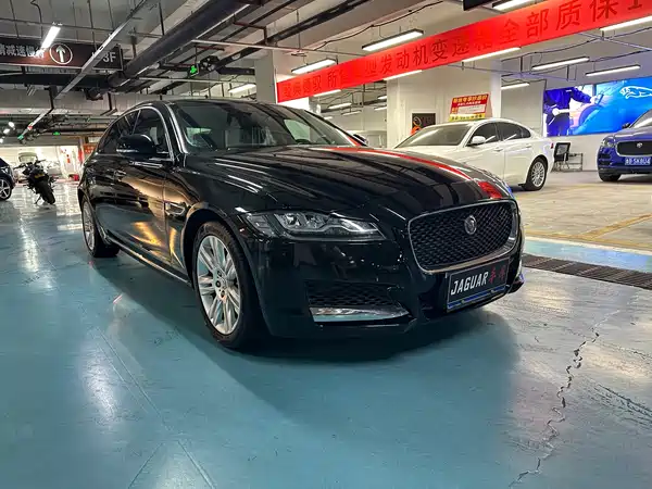 Jaguar XFL 2018