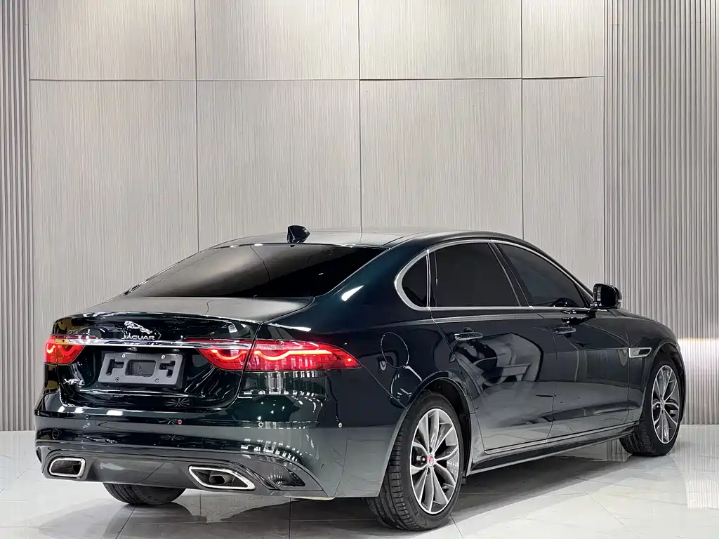 Jaguar XFL 2023 — фото 10