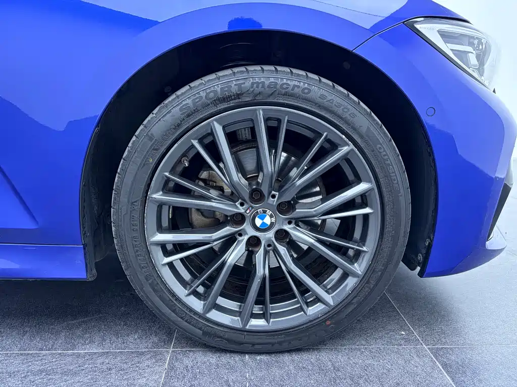 BMW 3 Series 2020 — фото 16