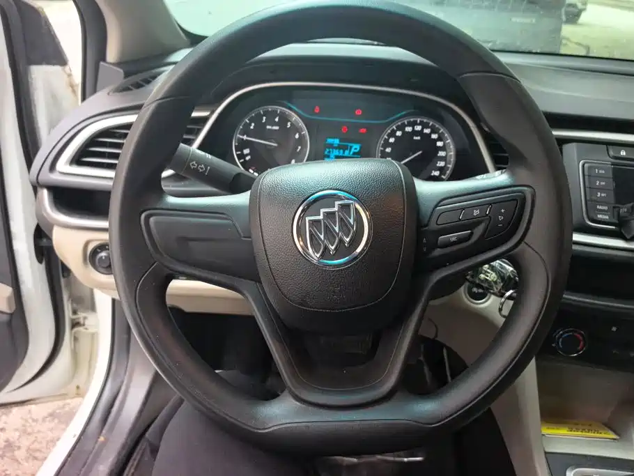 Buick Excelle GT 2015 — фото 14