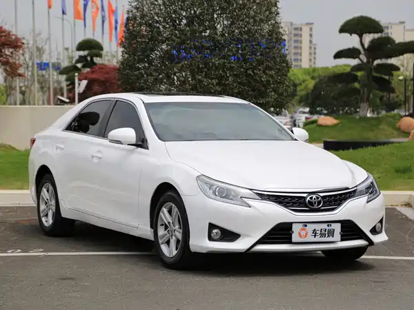 Toyota Reiz 2016