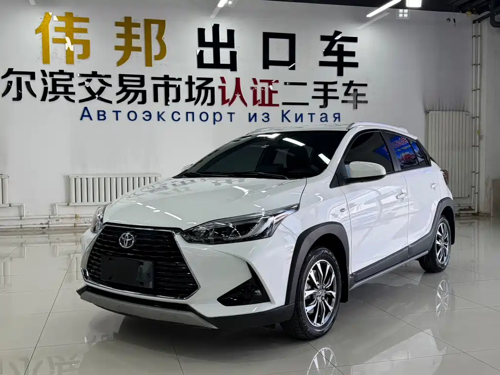 Toyota Yaris L 2022