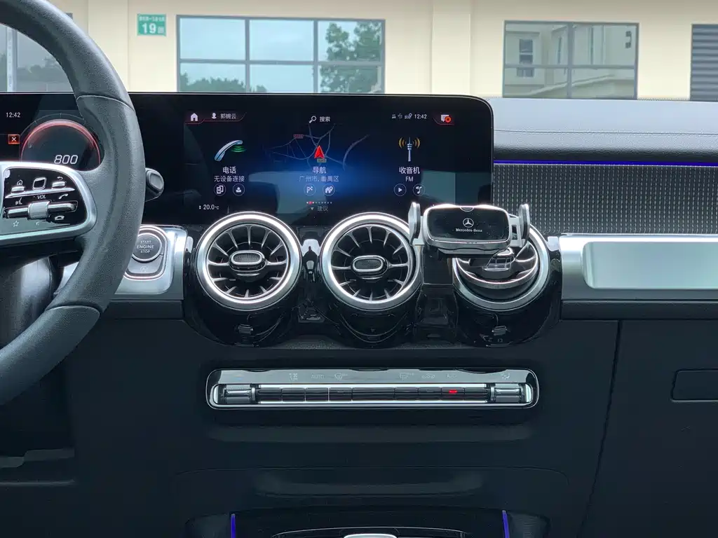 Mercedes-Benz GLB 2021 — фото 20