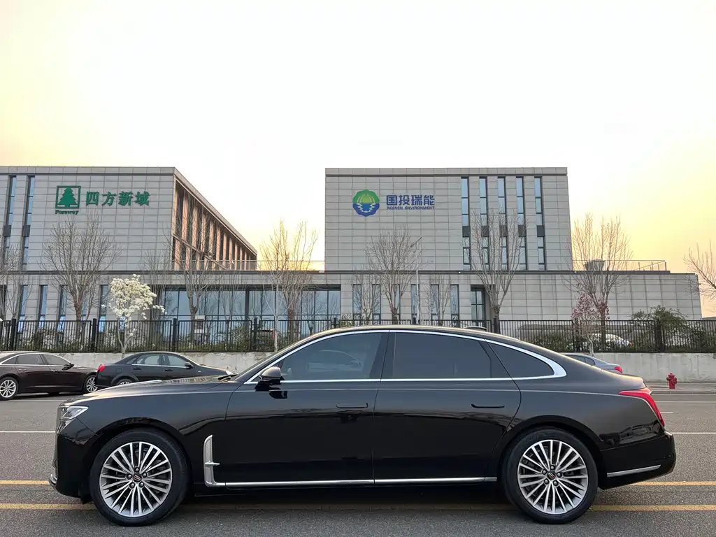 Hongqi H9 2021 — фото 3