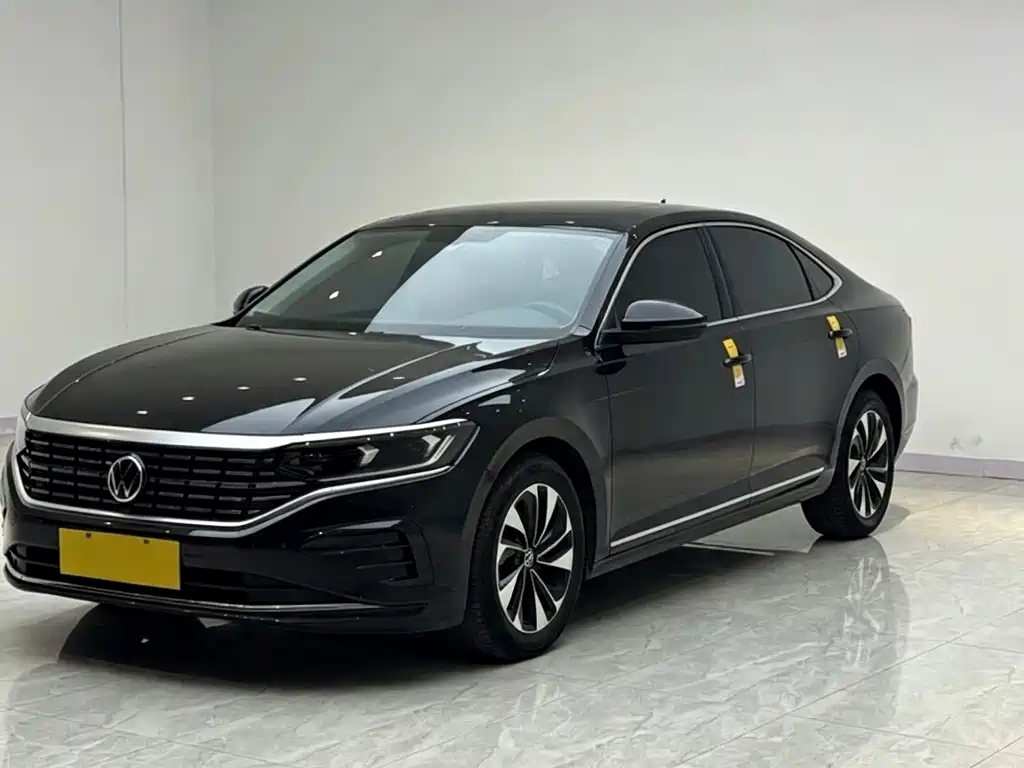 Volkswagen Passat 2022