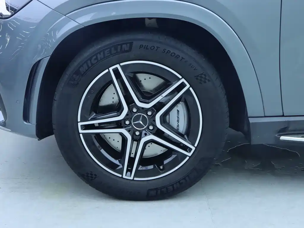 Mercedes-Benz GLE AMG 2020 — фото 4