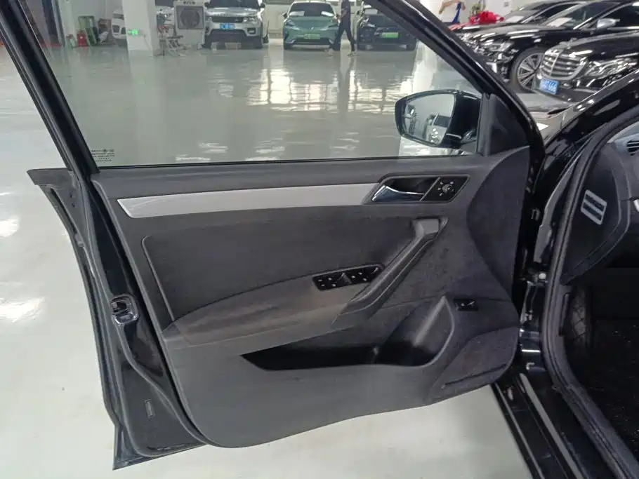 Volkswagen Jetta 2016 — фото 7