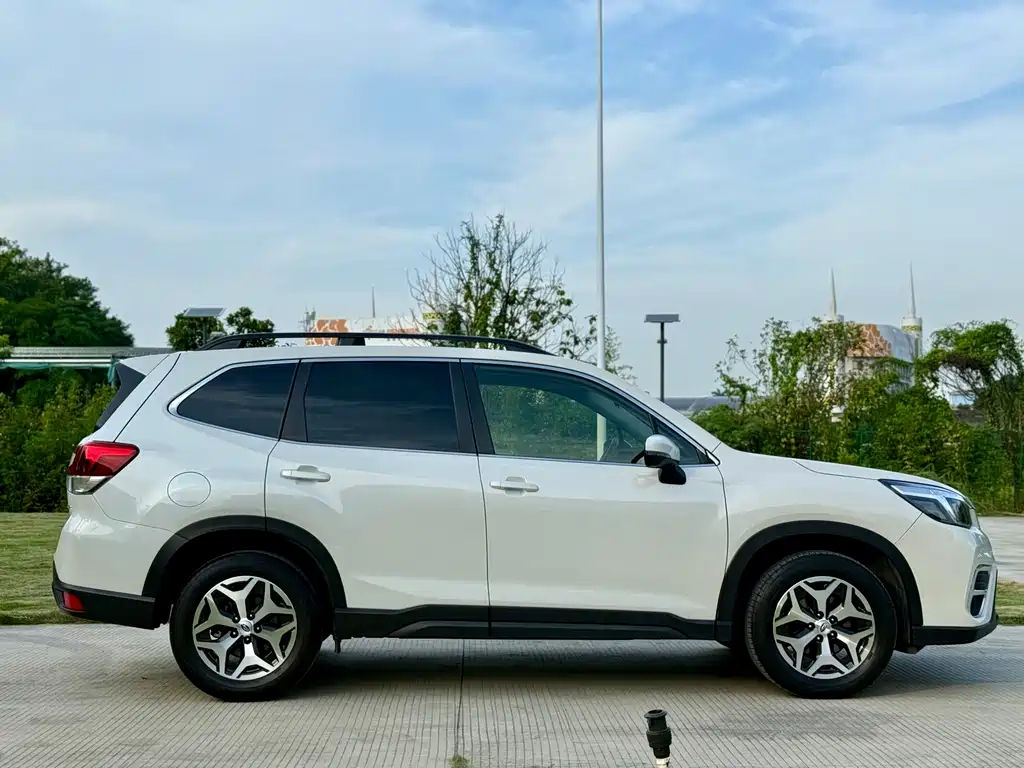 Subaru Forester 2020 — фото 5
