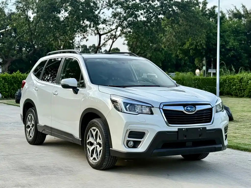 Subaru Forester 2020 — фото 3