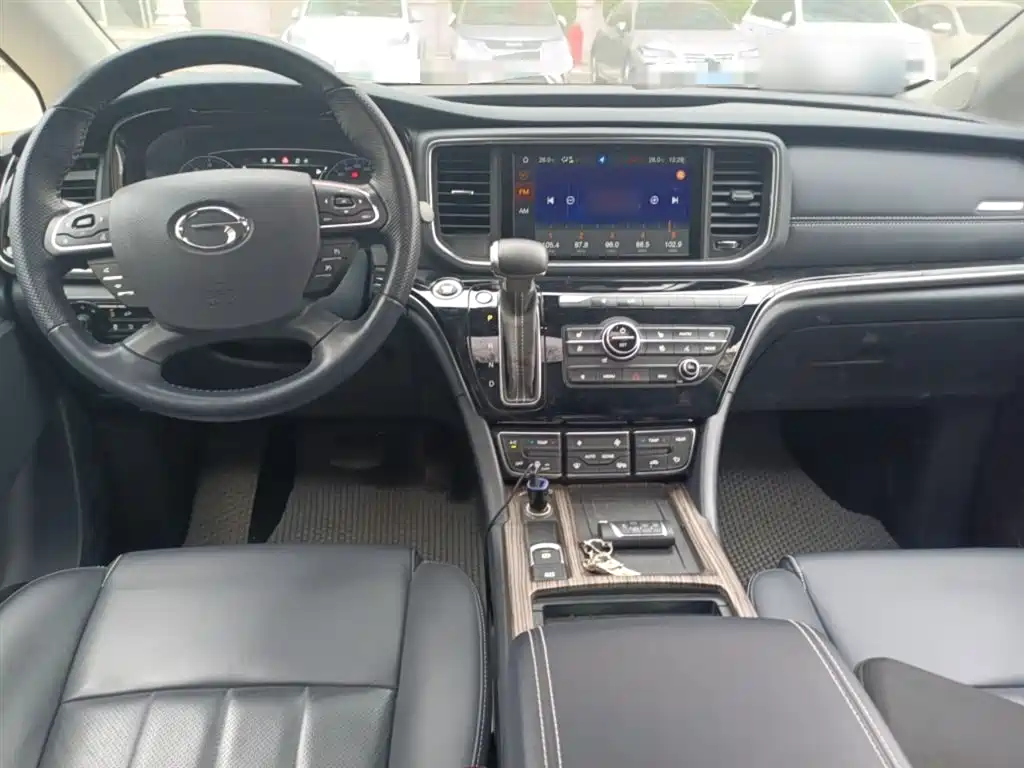 GAC Motor Trumpchi M8 2020 — фото 13