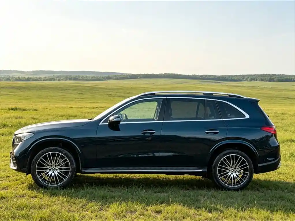 Mercedes-Benz GLC 2023