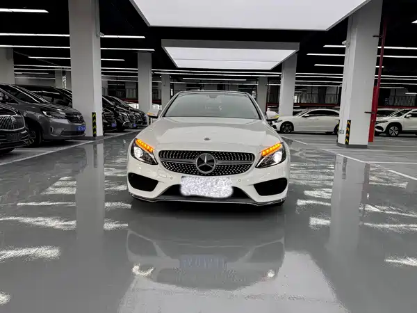 Mercedes-Benz C-Class 2018