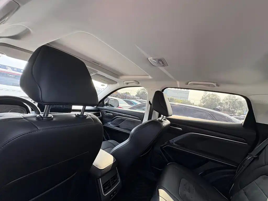 Haval H6 2023 — фото 11