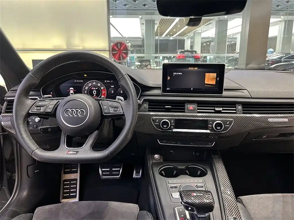 Audi RS 5 2020 — фото 11