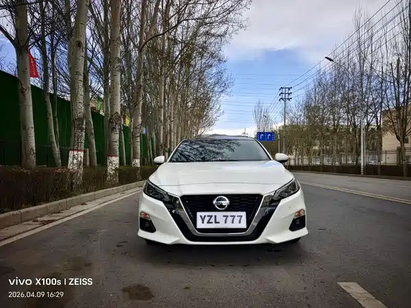Nissan Teana 2021