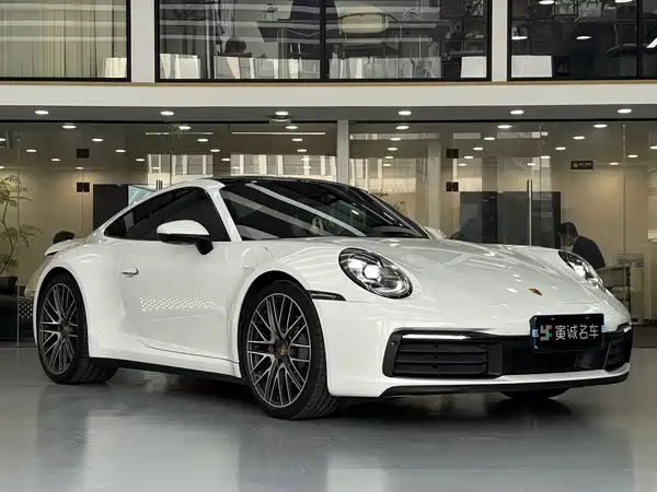 Porsche 911 2023