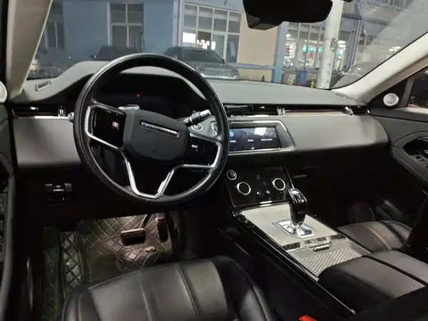 Land Rover Range Rover Evoque 2021